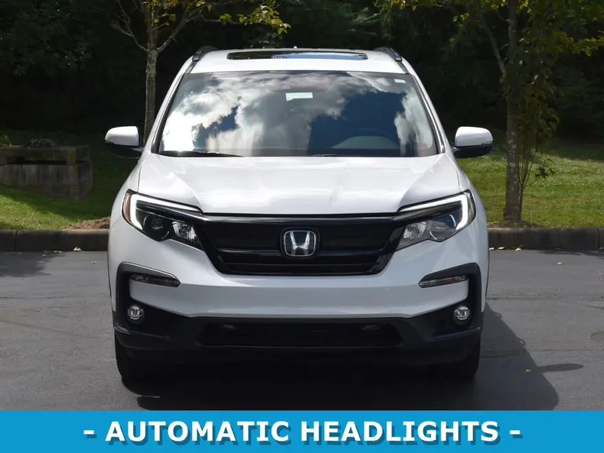 2022 Honda Pilot Special Edition photo 1