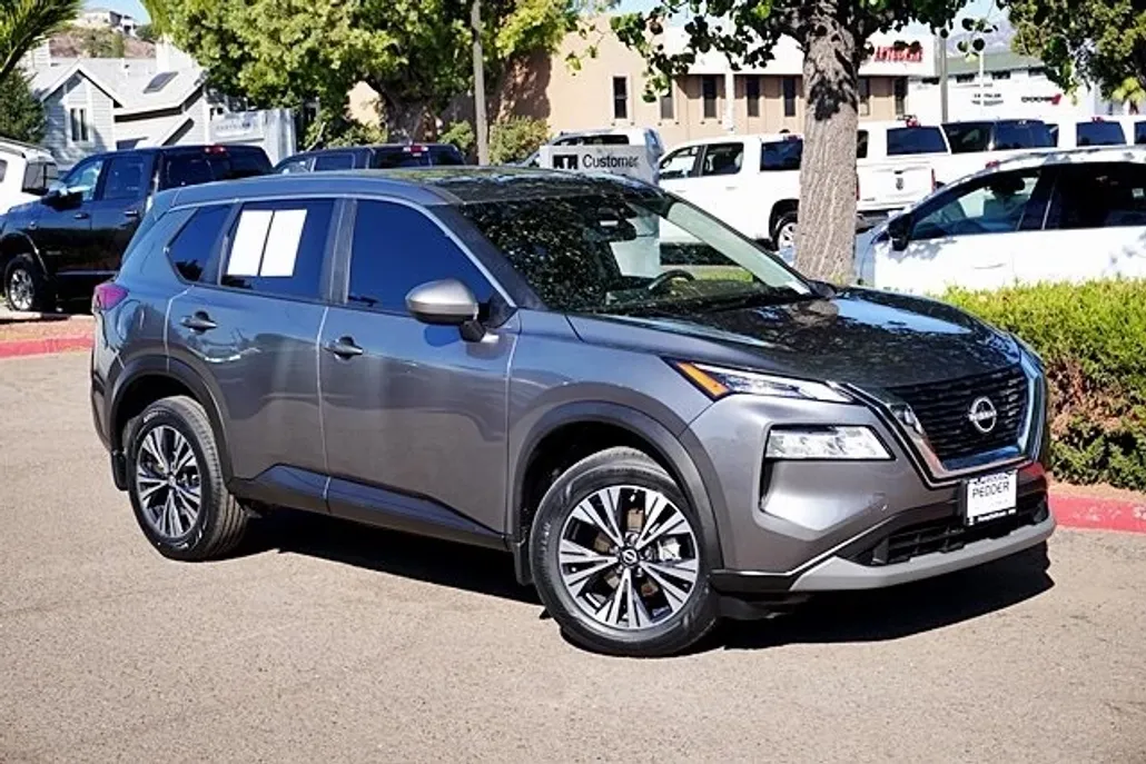 2023 Nissan Rogue SV photo 1