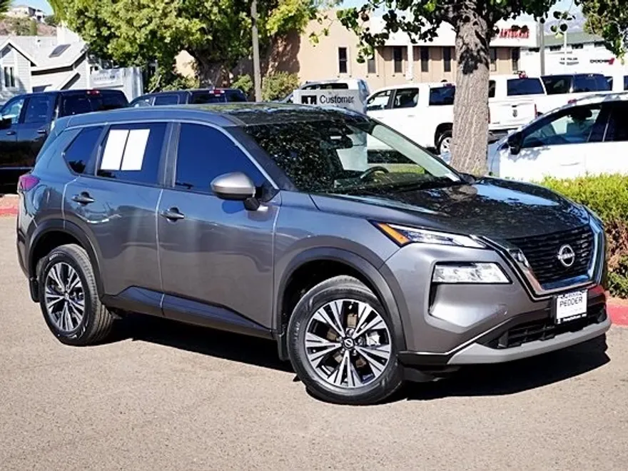 2023 Nissan Rogue SV photo 1