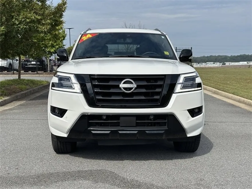 2024 Nissan Armada SL Midnight Edition photo 1