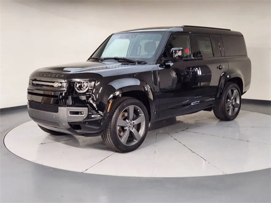 2024 Land Rover Defender 130 Outbound photo 1