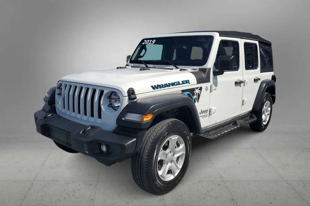 2019 Jeep Wrangler Unlimited Sport S photo 1