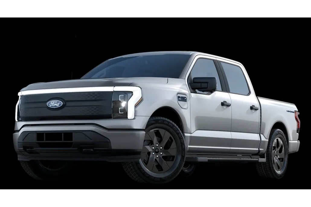 2024 Ford F-150 Lightning XLT photo 1