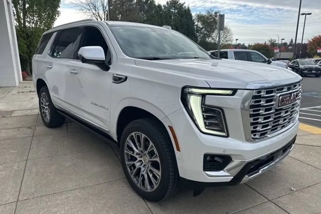 2025 Gmc Yukon Denali photo 1