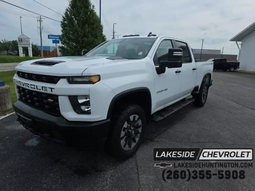 2021 Chevrolet Silverado 2500HD Custom photo 1