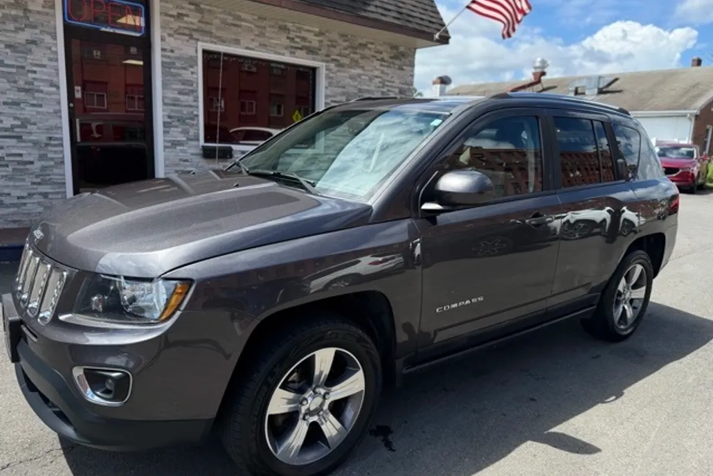 2016 Jeep Compass High Altitude photo 1