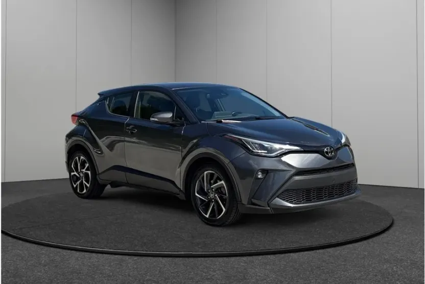 2021 Toyota C-HR Limited photo 1