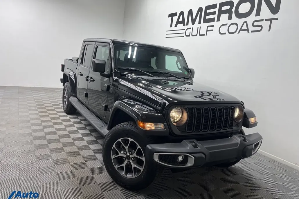 2024 Jeep Gladiator Sport S photo 1