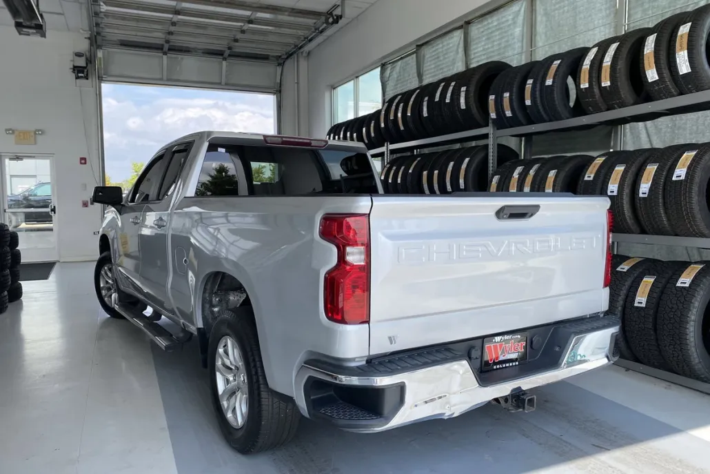 2020 Chevrolet Silverado 1500 LT photo 1