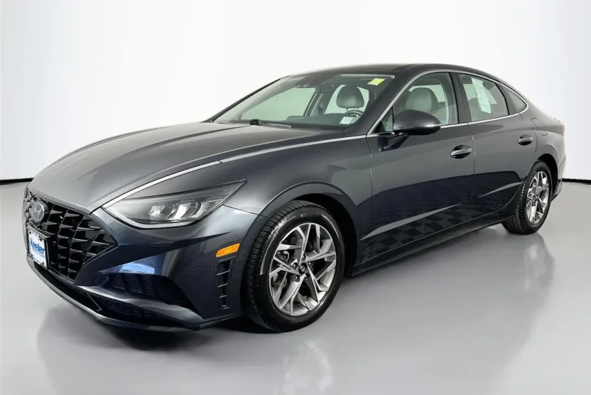 2020 Hyundai Sonata SEL photo 1