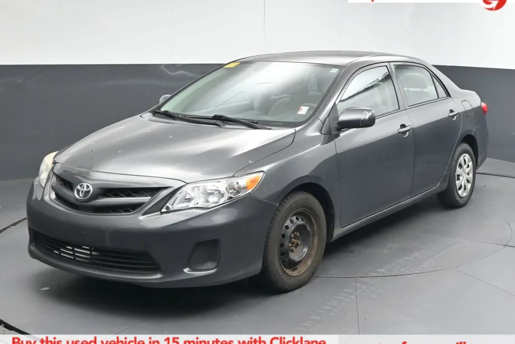 2013 Toyota Corolla L photo 1