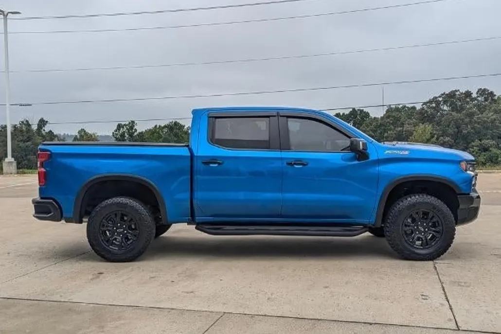 2022 Chevrolet Silverado 1500 ZR2 photo 1