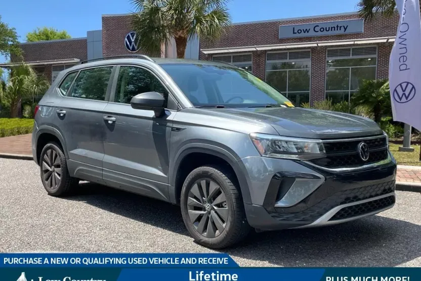 2023 Volkswagen Taos S photo 1