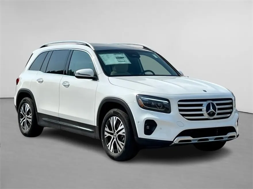 2024 Mercedes Benz GLB 250 4MATIC photo 1