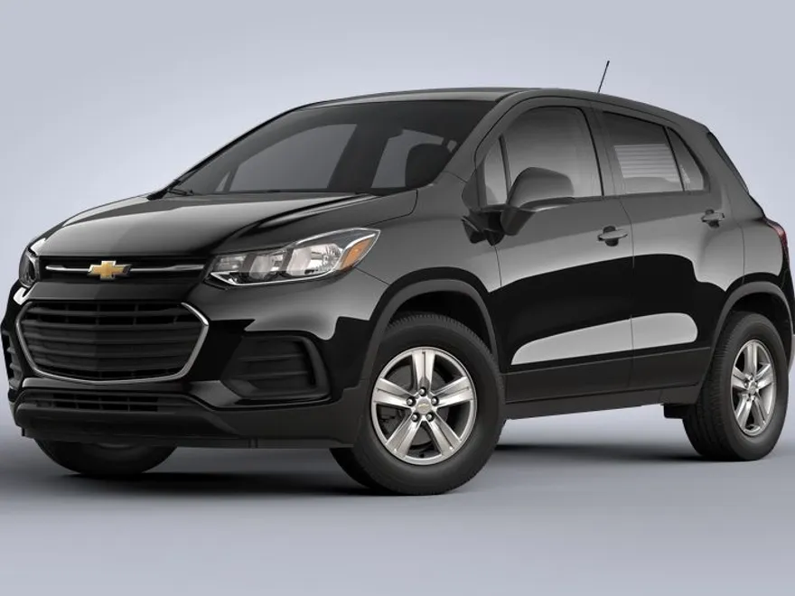 2022 Chevrolet Trax LS photo 1