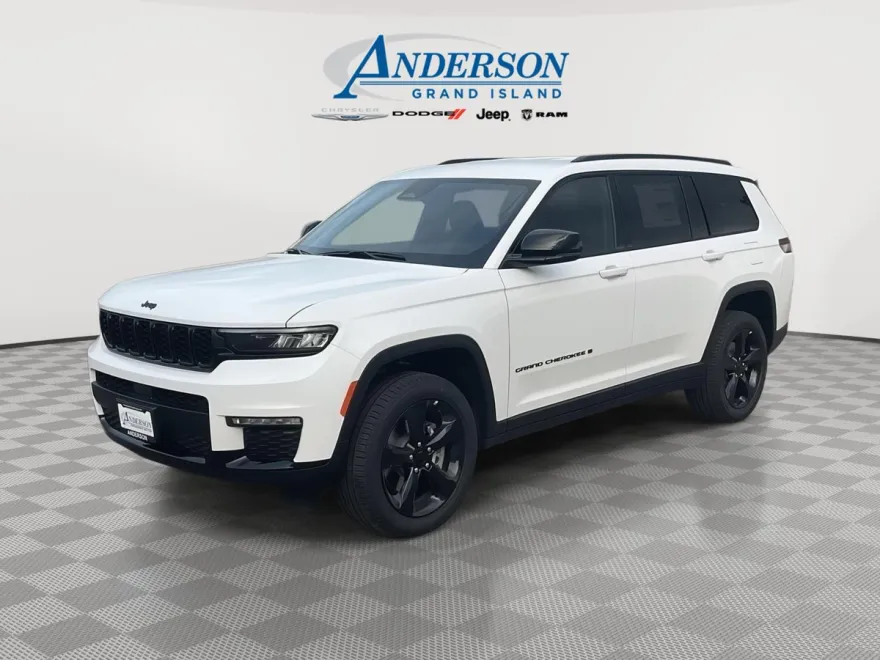 2025 Jeep Grand Cherokee Limited photo 1