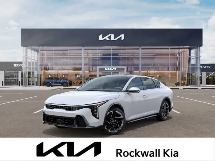 2025 Kia K4 GT-Line photo 1
