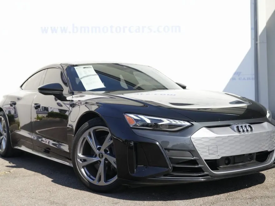2022 Audi e-tron GT Premium Plus photo 1