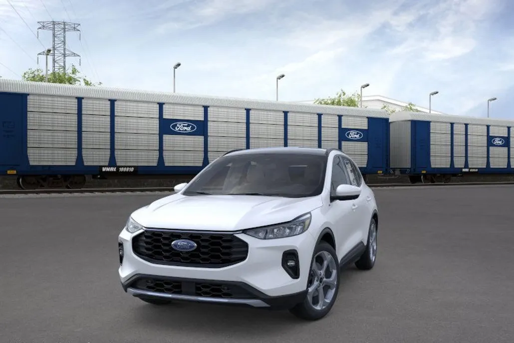 2026 Ford Escape ST-Line Select photo 1