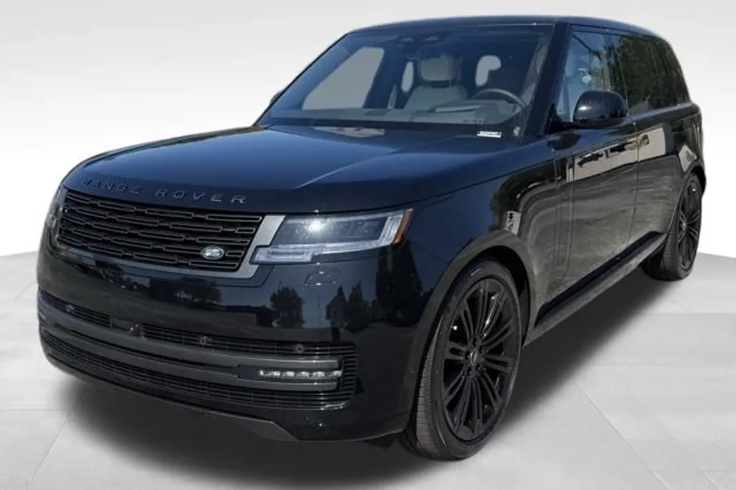 2025 Land Rover Range Rover SE photo 1