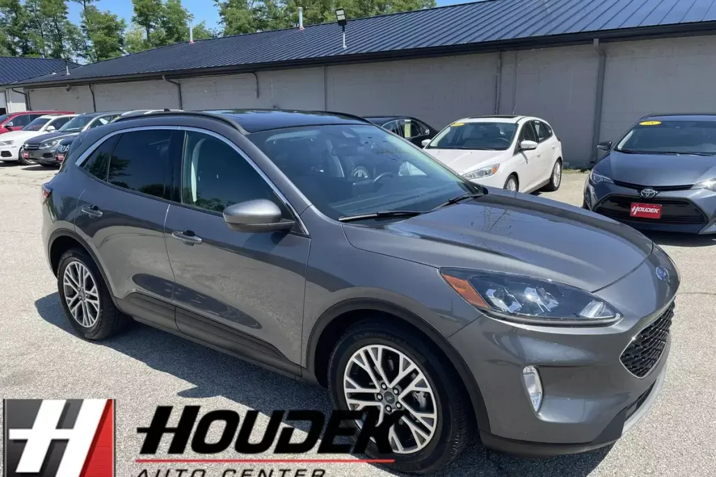 2022 Ford Escape SEL photo 1
