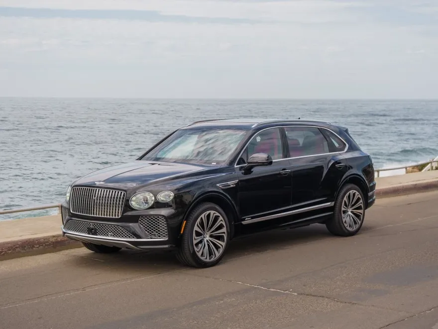 2024 Bentley Bentayga EWB Azure photo 1