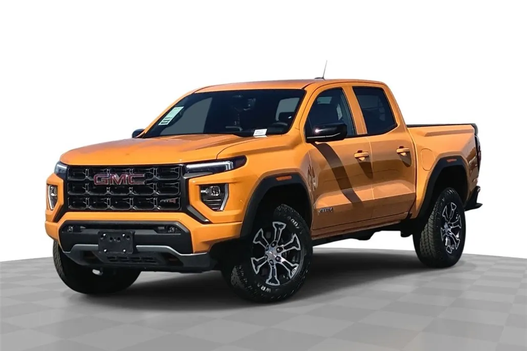 2025 Gmc Canyon AT4 photo 1