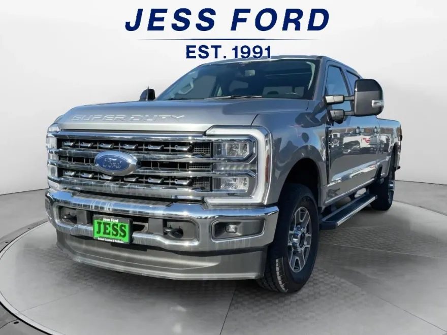2024 Ford F-350 Lariat photo 1