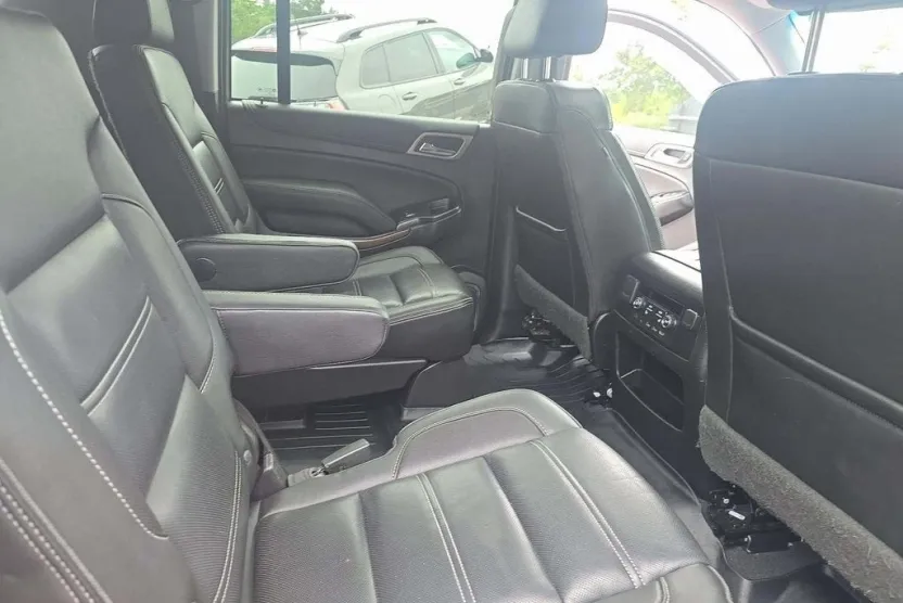 2019 Gmc Yukon XL Denali photo 1