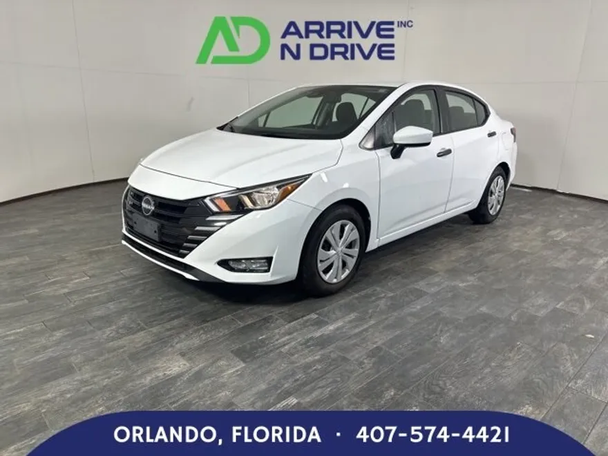 2024 Nissan Versa S photo 1