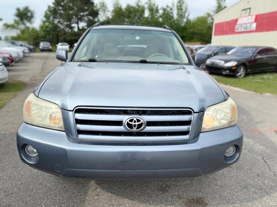 2005 Toyota Highlander photo 1