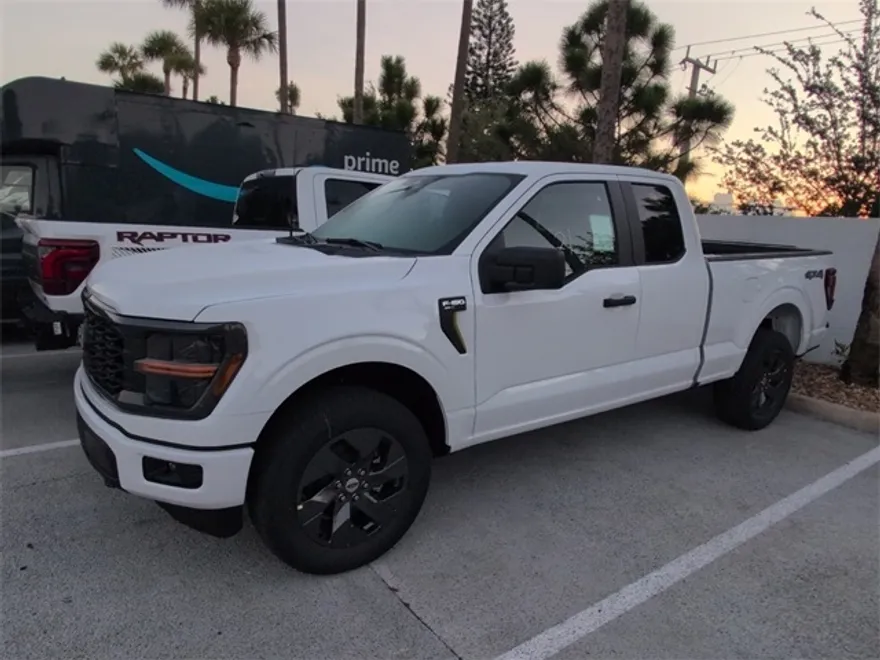 2025 Ford F-150 STX photo 1