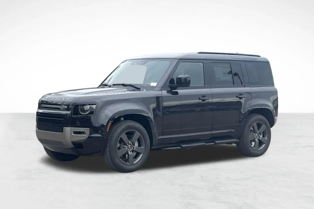 2025 Land Rover Defender 110 X-Dynamic SE photo 1
