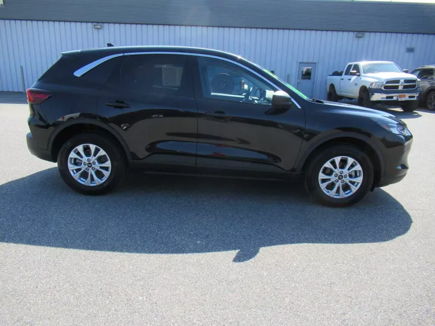 2023 Ford Escape Active photo 1
