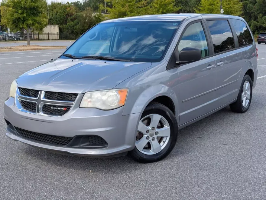 2013 Dodge Grand Caravan SE photo 1