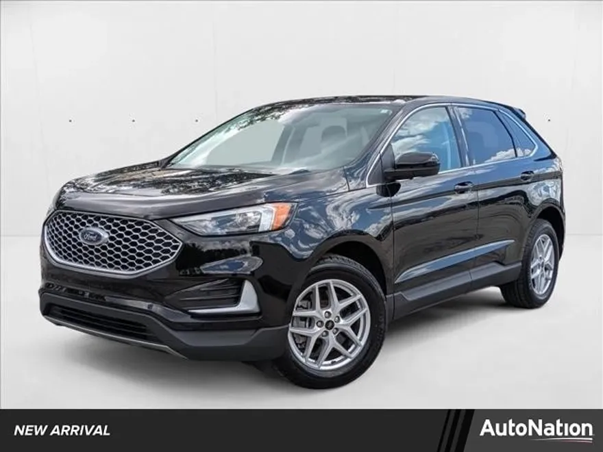 2024 Ford Edge SEL photo 1