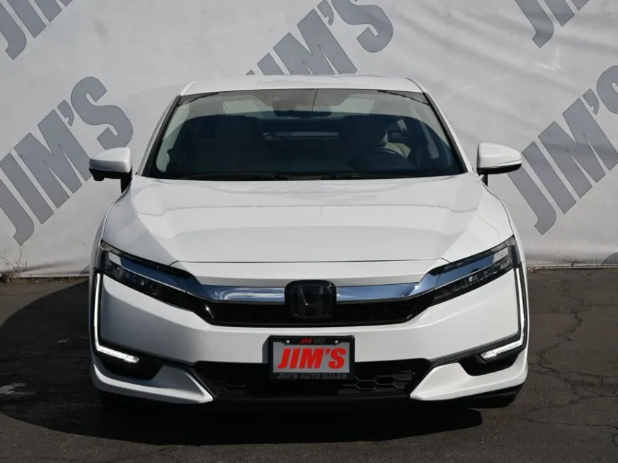 2019 Honda Clarity Plug-In Hybrid Touring photo 1