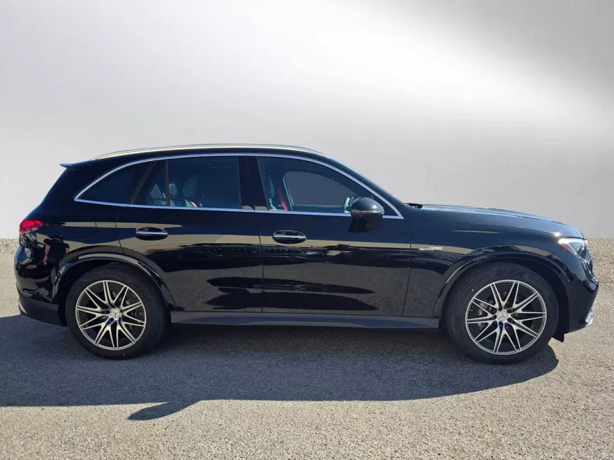 2025 Mercedes Benz GLC AMG 63 S E PERFORMANCE photo 1