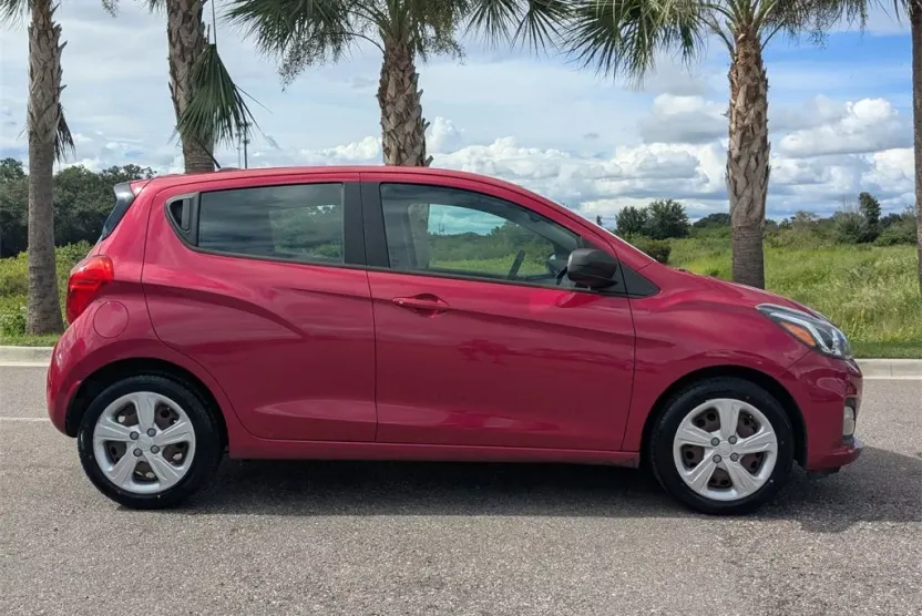2019 Chevrolet Spark LS photo 1