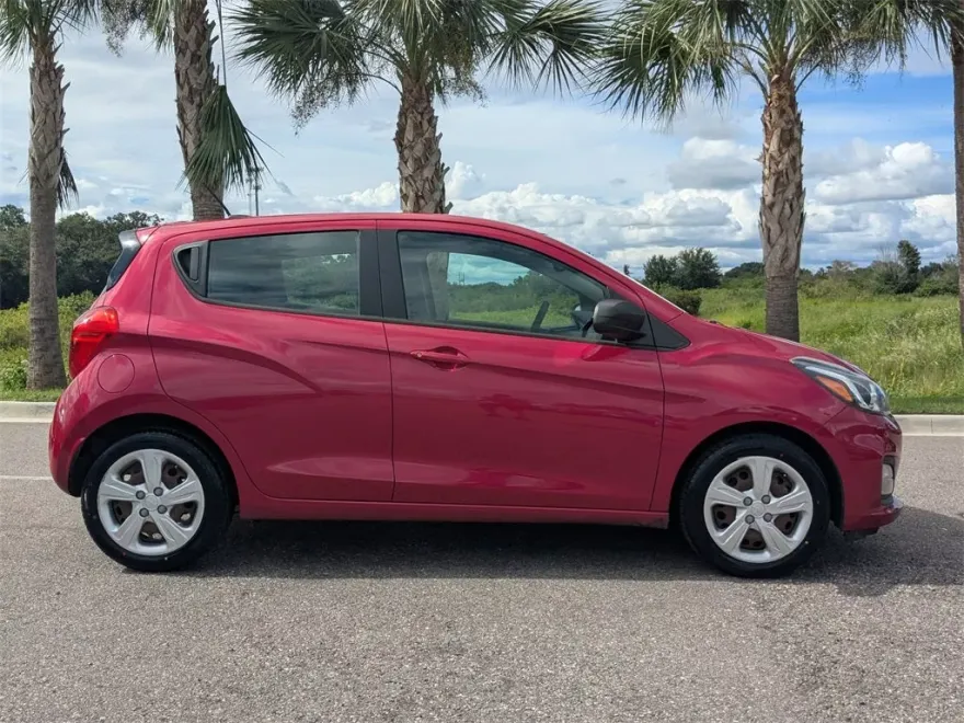 2019 Chevrolet Spark LS photo 1
