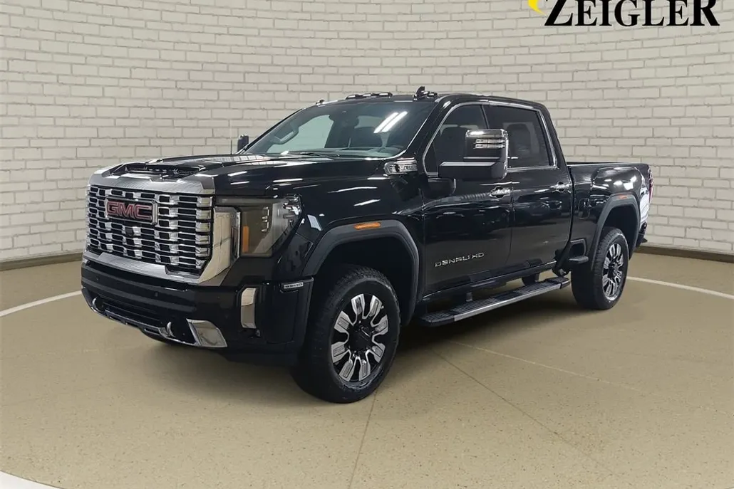 2026 Gmc Sierra 3500 HD Denali photo 1