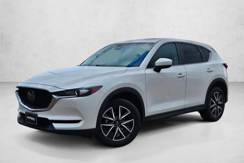 2018 Mazda CX-5 Touring photo 1