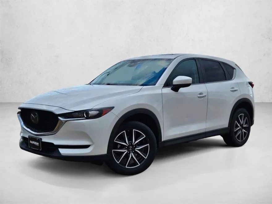 2018 Mazda CX-5 Touring photo 1