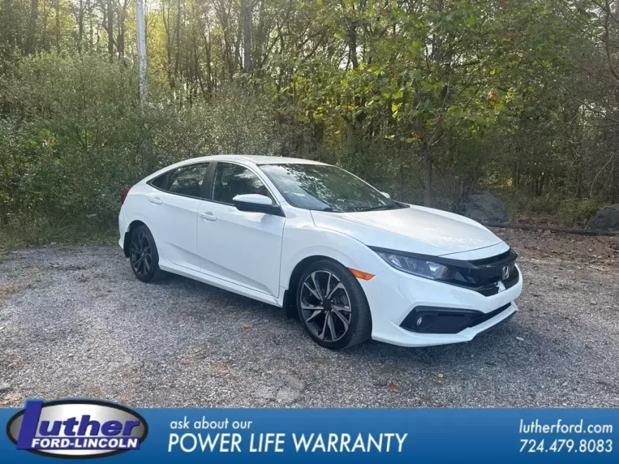 2019 Honda Civic Sport photo 1