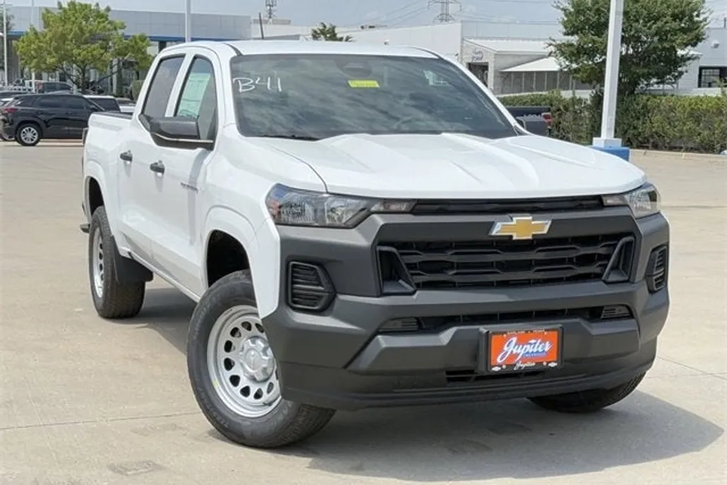 2026 Chevrolet Colorado Work Truck photo 1