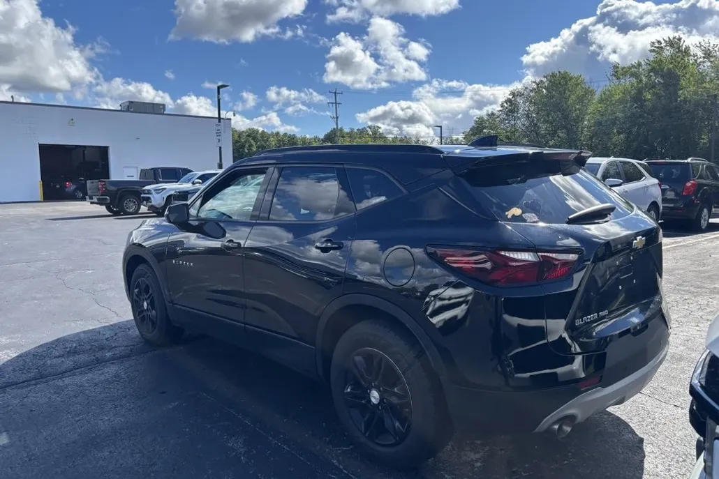 2020 Chevrolet Blazer 2LT photo 1