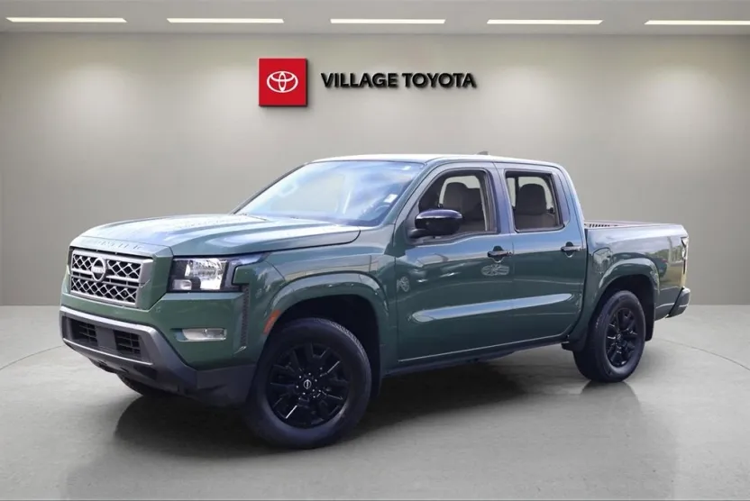 2023 Nissan Frontier SV photo 1