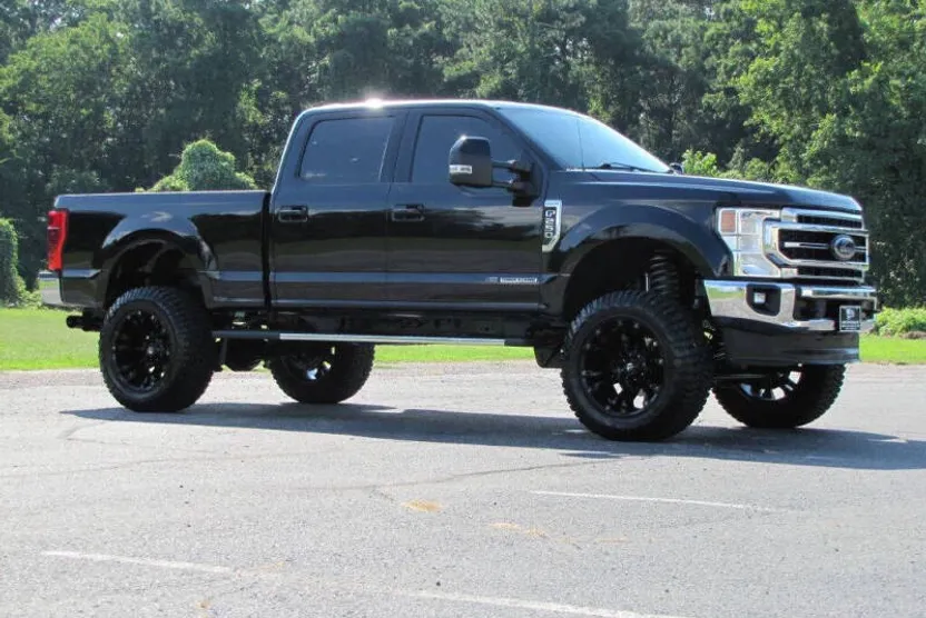 2021 Ford F-250 Lariat photo 1