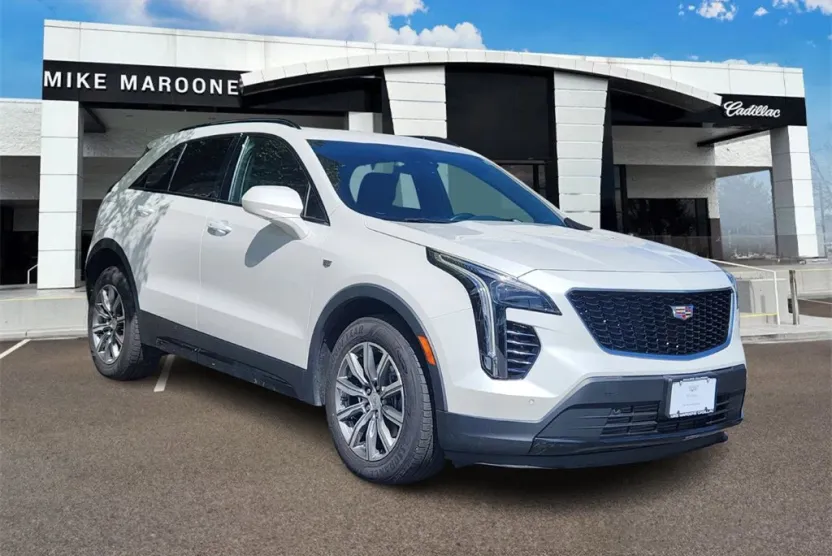 2020 Cadillac XT4 Sport photo 1