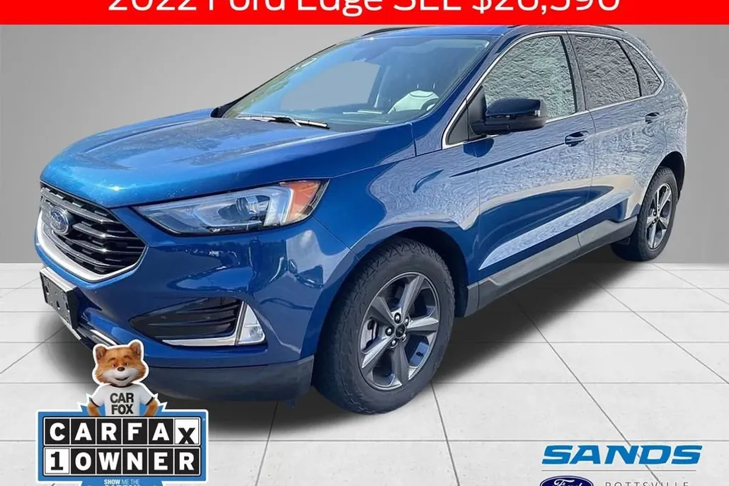 2022 Ford Edge SEL photo 1